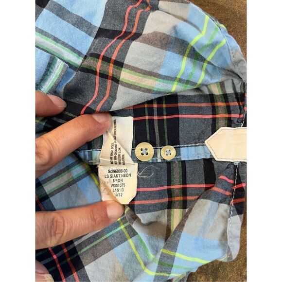 Boy’s Plaid Long Sleeve Button Up Bundle Large - Picture 14 of 14
